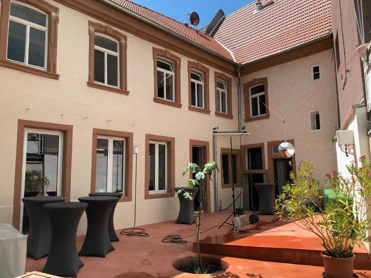 Boutique-Ferienwohnung Im Alten Weinhaus Moser Ґрюнштадт Екстер'єр фото